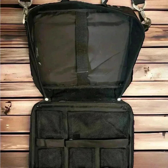 Samsonite Black Canvas Slim Laptop Travel Briefcase with Pockets 17"X12" - Picture 2 of 4